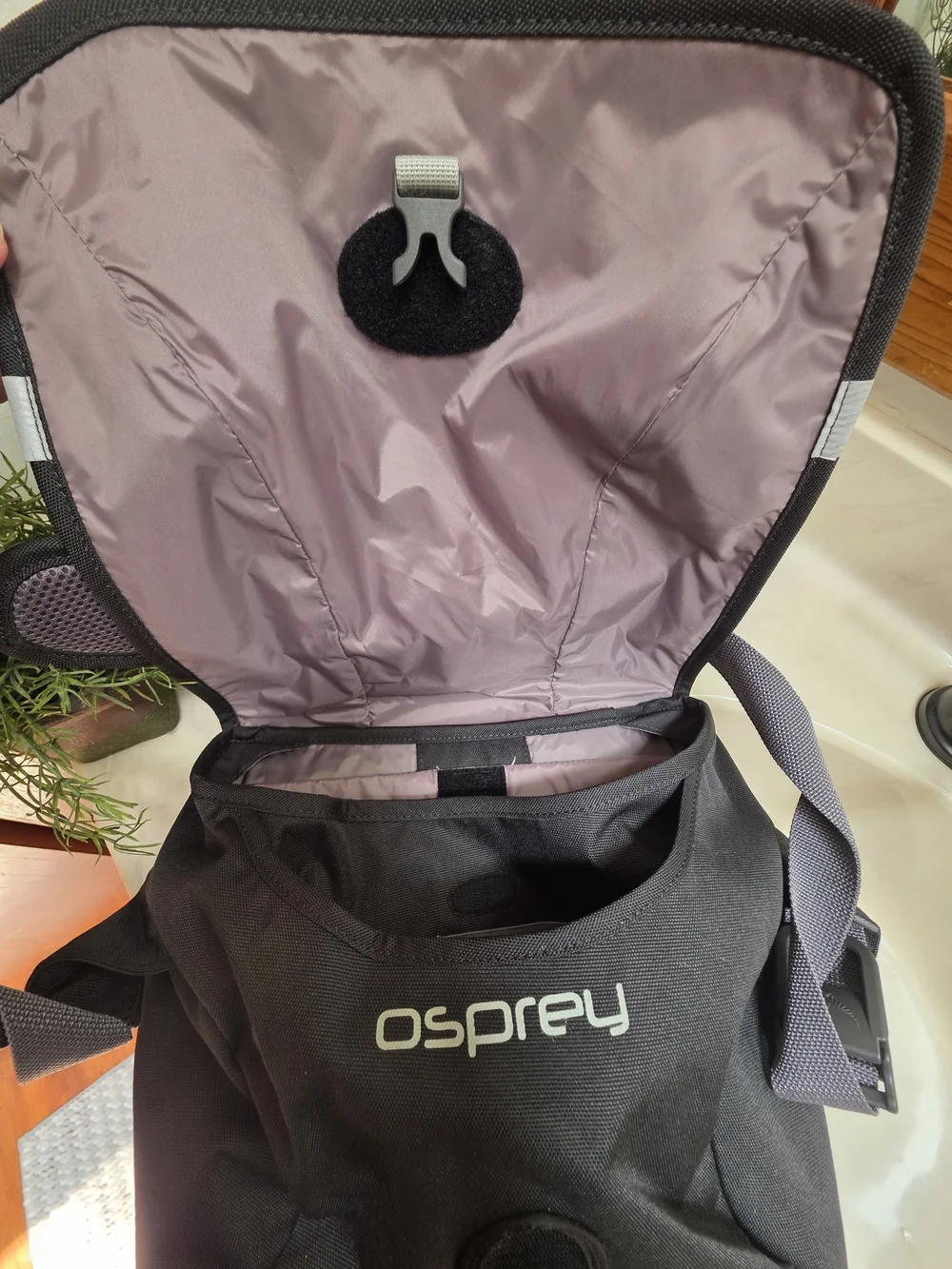 Oprey Backwoods Black Messenger Crossbody Hiking Mini Flap SMU Bag